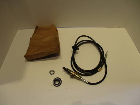 Manual antenna assembly