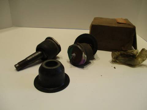 Package of 2 ball joints