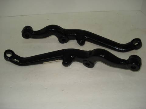 1957 Chrysler pair of steering arms