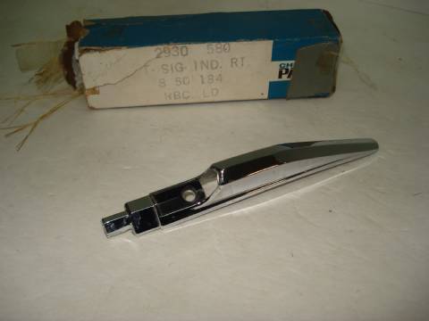 Right turn signal indicator chrome