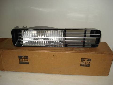 1974 Fury right park lamp assembly