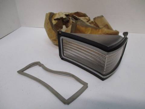 Right backup light lens and gasket