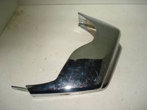 Right front bumper guard