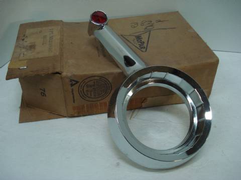 Left taillight bezel