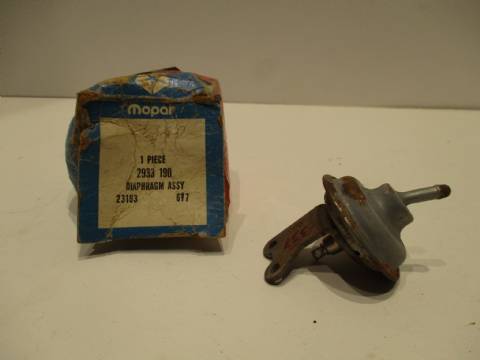 Carburetor choke pull-off diaphragm