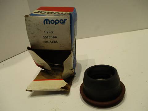 Transmission output shaft seal