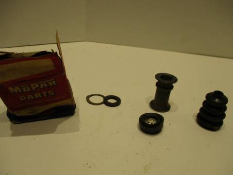 Master cylinder repair package