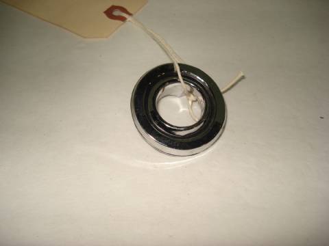Antenna bezel