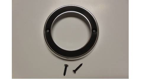 Courtesy light bezel