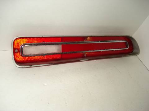 Right taillight lens