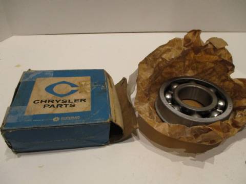 Main drive pinion bearing