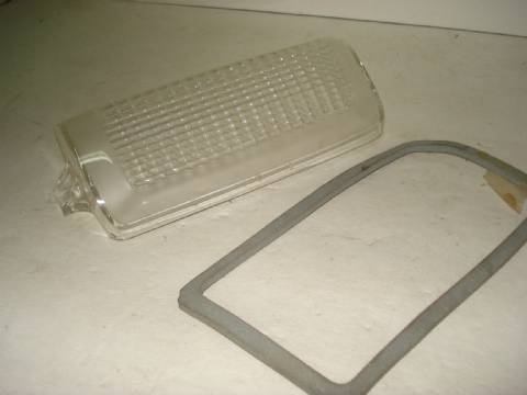 Right parking light lens and gasket