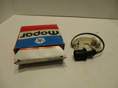 Distributor pickup switch