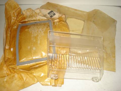 Left cornering lamp lens and gasket