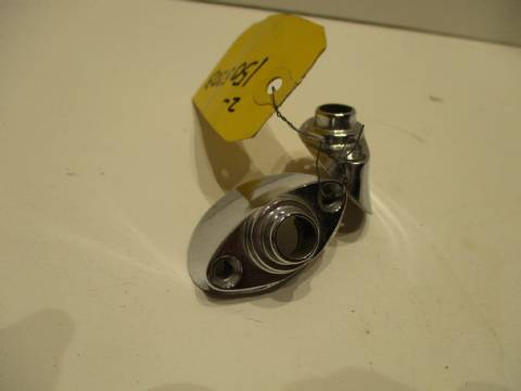 Pair of windshield wiper bezels