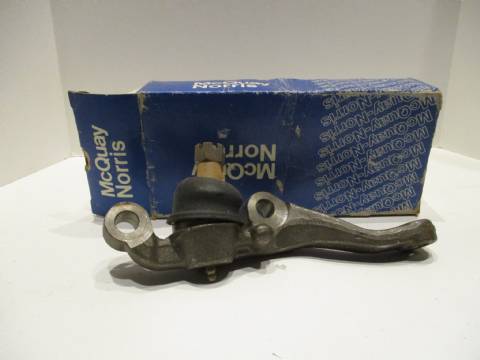 Right lower ball joint