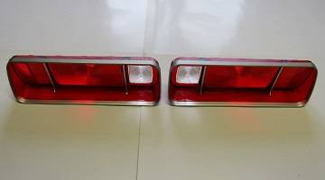 Pair of taillight lenses