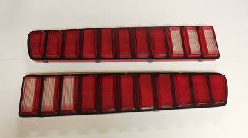 Pair of taillight lenses
