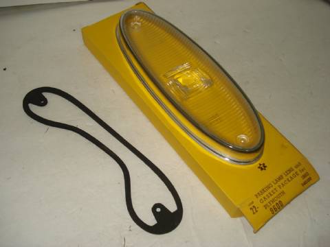Parking light lens and gasket